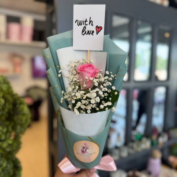 Single Pink Rose & Baby’s Breath Petite Bouquet