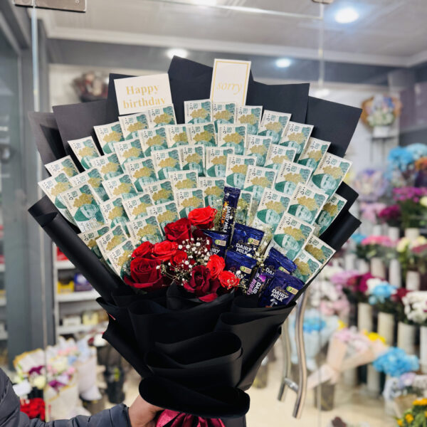 Premium Cash & Chocolate Rose Bouquet – 500 PKR Notes & Dairy Milk